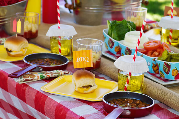 Barbecue This Summer with Holmes Stamp & Sign!